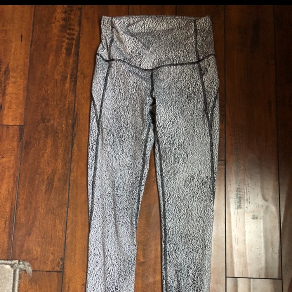 Lululemon leggings